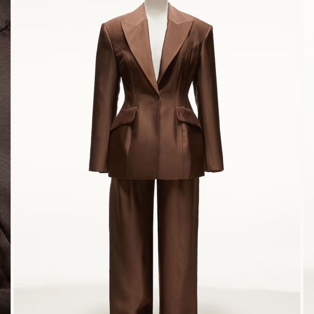 ISO H&M Hourglass Mahogany Blazer Jacket